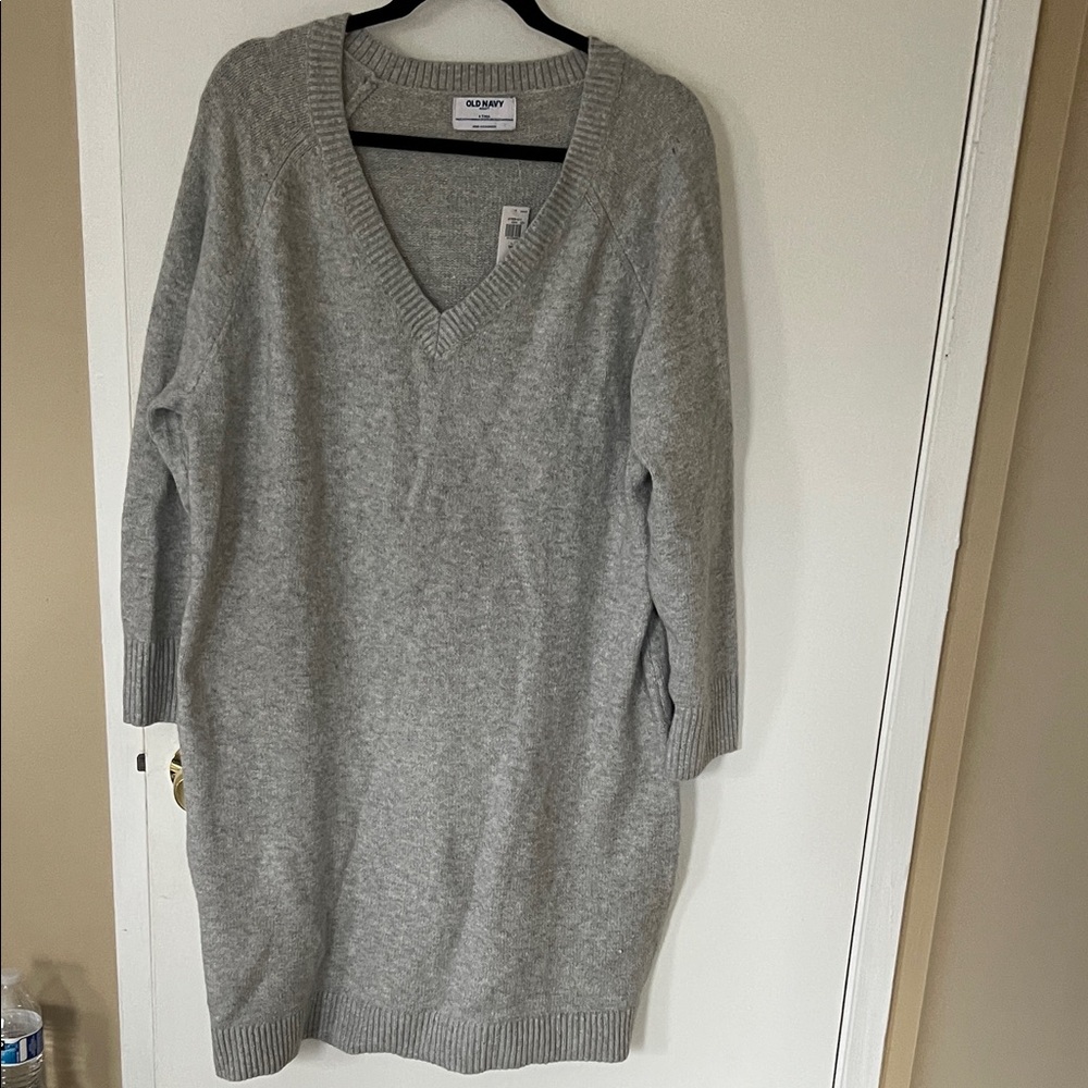 Old Navy Gray V-Neck Sweater Dress